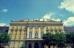 Viennaslide-01259152 Wien, Messepalast (heute Museumsquartier) vor dem Umbau, 1991, Fischer von Erlach-Trakt