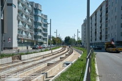 Viennaslide-02259105 Straßenbahnneubau, Konstruktion Rasengleis mit tiefliegender Vegetationsebene