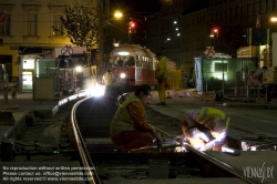 Viennaslide-02499123 Wien, Straßenbahn, nächtliche Gleisbauarbeiten - Vienna, Tramway, Track Renovation Work at Night