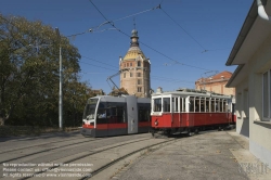 Viennaslide-02659101 Wien, Straßenbahn, moderner und historischer Zug - Vienna, Tramway, modern and historic Tramcar