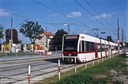 Viennaslide-02719195 Wien, U-Bahn-Triebwagen der Type T auf Straßenbahngleisen - Vienna, Tramway