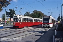 Viennaslide-02719196 Wien, U-Bahn-Triebwagen der Type T auf Straßenbahngleisen, daneben Straßenbahnzug der Linie 71 - Vienna, Tramway
