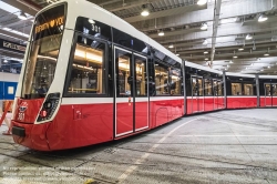 Viennaslide-03540110 Wien, Präsentation der neuen Straßenbahn Bombardier Flexity - Vienna, Bombardier Flexity Tramway Presentation