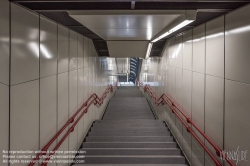 Viennaslide-03610432 Wien, U-Bahn-Linie U1, Station Troststraße