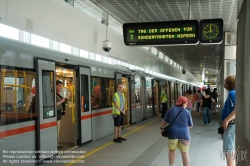 Viennaslide-03620162 Wien, Bau der U-Bahn U2, Tag der Offenen Tür, Pulikumsfahrten