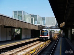 Viennaslide-03640239 Wien, U-Bahn-Linie U4, Station Braunschweiggasse