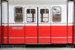 Viennaslide-03726403 Das Wiener Straßenbahnmuseum ist ein dem öffentlichen Verkehr gewidmetes Museum in Wien und das größte Straßenbahnmuseum der Welt. Der Schwerpunkt der Sammlung liegt in einer möglichst kompletten Dokumentation originaler historischer Straßenbahnfahrzeuge und Autobusse. Das Museum zählt zu den umfangreichsten Originalsammlungen weltweit.