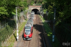 Viennaslide-03824105 Erstmals eröffnet 1898 als Teil der Stadtbahn von Otto Wagner, 1932 Einstellung des Personenverkehrs, nach langem Dornröschenschlaf am 31.5.1987 nach vorbildlicher Renovierung wiedereröffnet