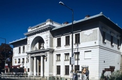 Viennaslide-03825050 Erstmals eröffnet 1898 als Teil der Stadtbahn von Otto Wagner, 1932 Einstellung des Personenverkehrs, nach langem Dornröschenschlaf am 31.5.1987 nach vorbildlicher Renovierung wiedereröffnet