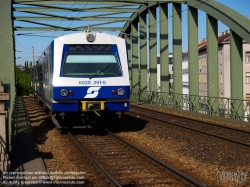 Viennaslide-03826048 Erstmals eröffnet 1898 als Teil der Stadtbahn von Otto Wagner, 1932 Einstellung des Personenverkehrs, nach langem Dornröschenschlaf am 31.5.1987 nach vorbildlicher Renovierung wiedereröffnet