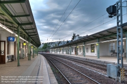 Viennaslide-03826117h Erstmals eröffnet 1898 als Teil der Stadtbahn von Otto Wagner, 1932 Einstellung des Personenverkehrs, nach langem Dornröschenschlaf am 31.5.1987 nach vorbildlicher Renovierung wiedereröffnet