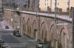 Viennaslide-03827035 Erstmals eröffnet 1898 als Teil der Stadtbahn von Otto Wagner, 1932 Einstellung des Personenverkehrs, nach langem Dornröschenschlaf am 31.5.1987 nach vorbildlicher Renovierung wiedereröffnet