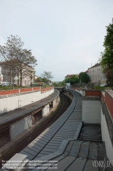 Viennaslide-03828109 Erstmals eröffnet 1898 als Teil der Stadtbahn von Otto Wagner, 1932 Einstellung des Personenverkehrs, nach langem Dornröschenschlaf am 31.5.1987 nach vorbildlicher Renovierung wiedereröffnet