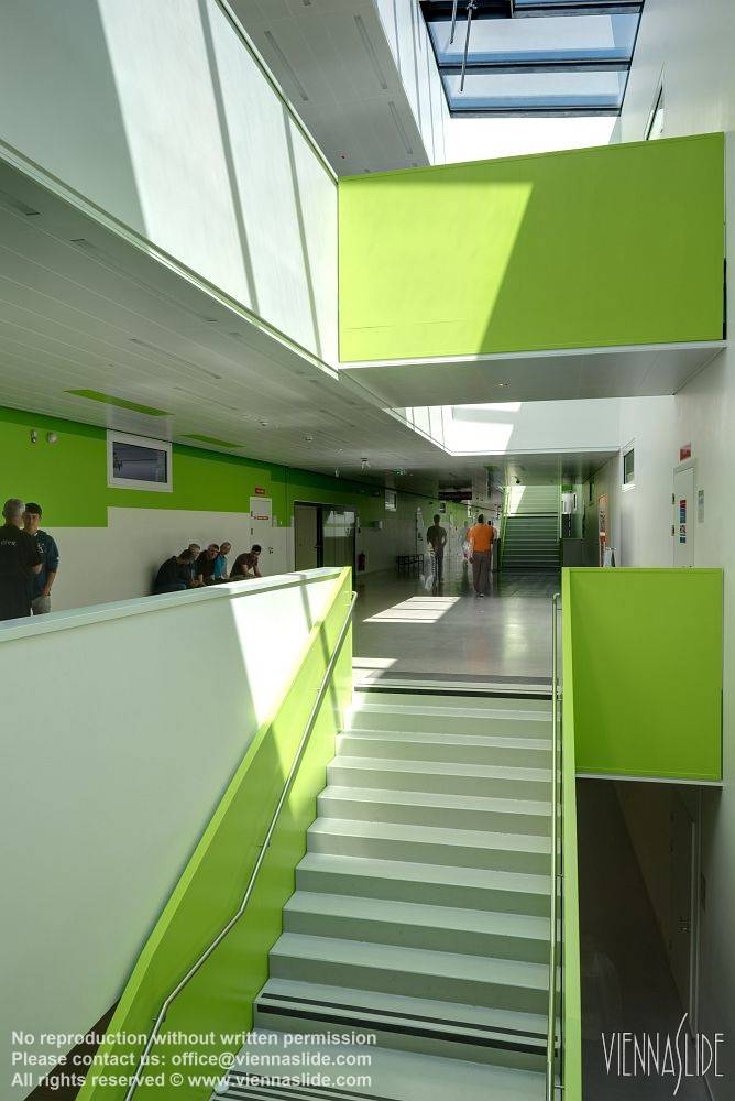 Viennaslide 04211749f jpg