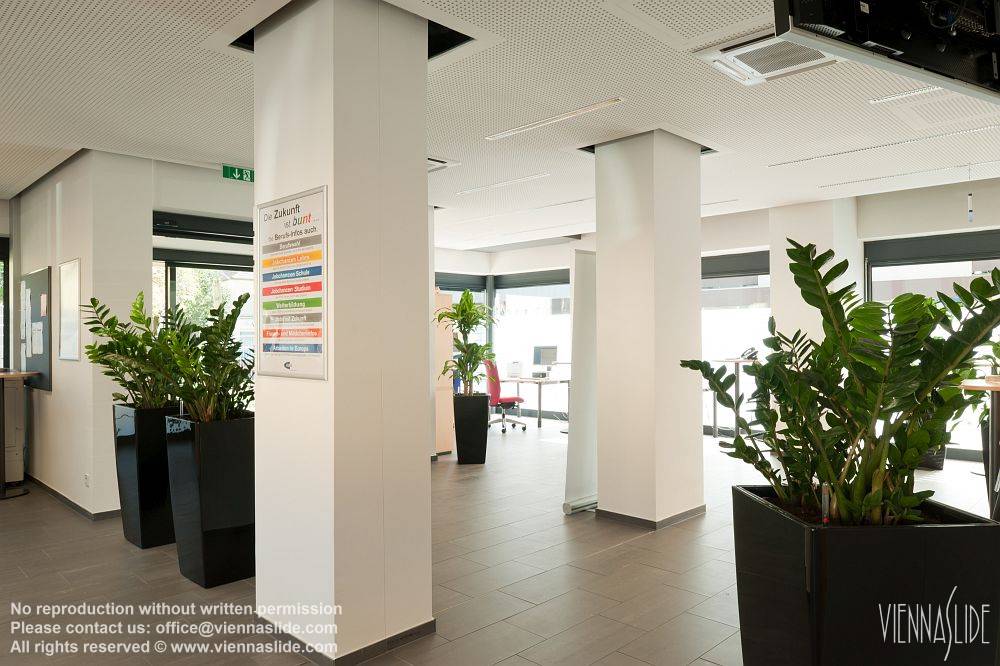 Viennaslide 04361123 jpg