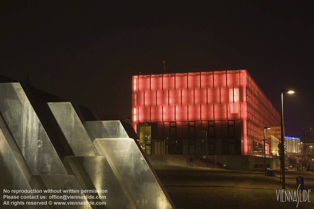 Viennaslide 04411418 jpg