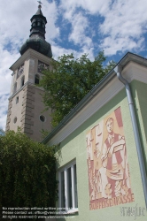 Viennaslide-04280163 Niederösterreich, Weinviertel, Niedersulz, Raiffeisen, Gemeindeamt, Kirche