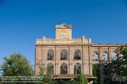 Viennaslide-04302702 Niederösterreich, Pottendorf, Baumwollspinnfabrik, heute bis auf die Fassade abgerissen und zum Wohnhaus umgebaut - Lower Austria, Pottendorf, Spinnery