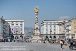 Viennaslide-04411510f Linz, Hauptplatz, Pestsäule, Brückenkopfgebäude, Kunstuniversität