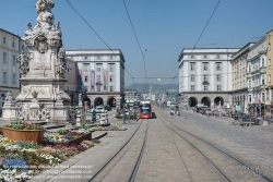 Viennaslide-04411512f Linz, Hauptplatz, Pestsäule, Brückenkopfgebäude, Kunstuniversität