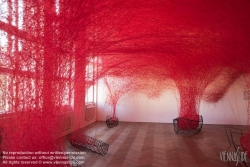 Viennaslide-04411965 Linz, Höhenrausch 2018, Chiharu Shiota, Uncertain Journey