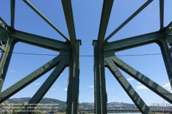 Viennaslide-04419078 Linz, historische Eisenbahnbrücke