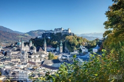 Viennaslide-04510813f Salzburg, Stadtpanorama vom Mönchsberg, im Hintergrund die Festung Hohensalzburg - Salzburg, Panoramic View with Hohensalzburg Castle in the Background