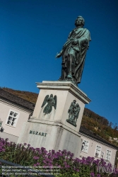 Viennaslide-04511501 Salzburg, Mozartplatz, Mozartdenkmal - Salzburg, Mozartplatz, Mozart Memorial