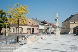 Viennaslide-04710124 Die römisch-katholische Haydn-Kirche in Eisenstadt ist nach Joseph Haydn benannt, der unweit im Schloss Esterházy große Teile seines Lebens (1732–1809) gewirkt hat. Auch Bergkirche, weil sie in einen kleinen Hügel hineingebaut ist.