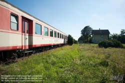 Viennaslide-04720103 Burgenland, abgestellte Reisezugwaggons in Neudorf bei Parndorf