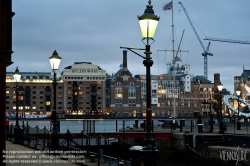 Viennaslide-05171114 London, an der Themse, St Katharine Docks