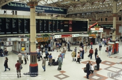 Viennaslide-05192103 London, Bahnhof Waterloo - London, Waterloo Train Station