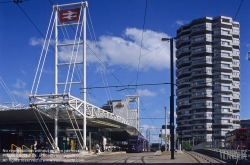 Viennaslide-05199135 London Light Rail Croydon