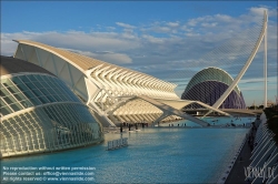 Viennaslide-05451711 Spanien, Valencia, Santiago Calatrava, Ciutat de les Arts i les Ciències, Stadt der Künste und Wissenschaften, l'Hemisfèric, Wissenschaftsmuseum, Agora und Pont de l'Assut de l'Or // Spain, Valencia, Santiago Calatrava, City of Arts an Sciences, Ciutat de les Arts i les Ciències, l'Hemisfèric, Science Museum, Agora and Pont de l'Assut de l'Or