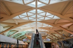 Viennaslide-05451975 Spanien, Valencia, U-Bahn-Station Alameda von Santiago Calatrava, 1995, Bahnsteigebene // Spain, Valencia, Metro Station Alameda by Santiago Calatrava, 1995, Platform Level