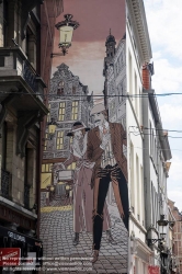 Viennaslide-05812326 Brüssel, Comic-Wandbild 'Victor Sackville' Rue du Marche au Charbon von Francis Carin, 1985 - Brussels, Comic Wall Painting 'Victor Sackville' Rue du Marche au Charbon by Francis Carin, 1985
Victor Sackville ist sehr sehr britisch, Spion und reist im Auftrag des Königs um die Welt. So landet er zu Zeiten des ersten Weltkriegs auch in Brüssel. Zeichner Francis Carin hat seinen Helden Victor 1985 erfunden.