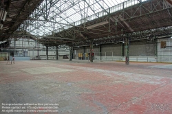Viennaslide-05818416 Brüssel, Garage Citroen, Centre Georges Pompidou Kanal, provisorische Öffnung der Hallen zwischen2018 und Sommer 2019 vor dem Umbau zum multifunktionalen Kulturzentrum (geplant bis 2022)