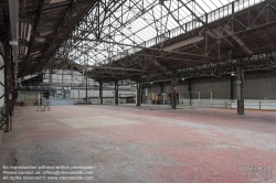 Viennaslide-05818418 Brüssel, Garage Citroen, Centre Georges Pompidou Kanal, provisorische Öffnung der Hallen zwischen2018 und Sommer 2019 vor dem Umbau zum multifunktionalen Kulturzentrum (geplant bis 2022)