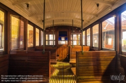 Viennaslide-05819942 Am 8. September 1887 wurde die mehrgleisige Nachbarschaftsbahnstrecke Schepdaal - Brüssel Ninoofsepoort in Betrieb genommen. Das Depot der Linie befindet sich in Schepdaal . Dieses Depot wurde ab dem 5. Mai 1962 als Nationalmuseum für die Nachbarschaftsbahnen genutzt. Bis 1968 diente das Depot noch als Straßenbahndepot für die Strecke Brüssel - Ninove (Linie Ni). Diese Straßenbahnlinie wurde am 21. Februar 1970 eingestellt.
1993 wurde das gesamte Gelände (Bahnhofsgebäude und Schuppen) geschützt. Das Museum wurde von Freiwilligen verwaltet und 1999 wegen Renovierungsarbeiten geschlossen. Zehn Jahre später, am 1. Juli 2009, wurde das Museum von der gemeinnützigen Organisation 