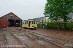 Viennaslide-05819950 Am 8. September 1887 wurde die mehrgleisige Nachbarschaftsbahnstrecke Schepdaal - Brüssel Ninoofsepoort in Betrieb genommen. Das Depot der Linie befindet sich in Schepdaal . Dieses Depot wurde ab dem 5. Mai 1962 als Nationalmuseum für die Nachbarschaftsbahnen genutzt. Bis 1968 diente das Depot noch als Straßenbahndepot für die Strecke Brüssel - Ninove (Linie Ni). Diese Straßenbahnlinie wurde am 21. Februar 1970 eingestellt.
1993 wurde das gesamte Gelände (Bahnhofsgebäude und Schuppen) geschützt. Das Museum wurde von Freiwilligen verwaltet und 1999 wegen Renovierungsarbeiten geschlossen. Zehn Jahre später, am 1. Juli 2009, wurde das Museum von der gemeinnützigen Organisation 