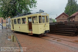 Viennaslide-05819959 Am 8. September 1887 wurde die mehrgleisige Nachbarschaftsbahnstrecke Schepdaal - Brüssel Ninoofsepoort in Betrieb genommen. Das Depot der Linie befindet sich in Schepdaal . Dieses Depot wurde ab dem 5. Mai 1962 als Nationalmuseum für die Nachbarschaftsbahnen genutzt. Bis 1968 diente das Depot noch als Straßenbahndepot für die Strecke Brüssel - Ninove (Linie Ni). Diese Straßenbahnlinie wurde am 21. Februar 1970 eingestellt.
1993 wurde das gesamte Gelände (Bahnhofsgebäude und Schuppen) geschützt. Das Museum wurde von Freiwilligen verwaltet und 1999 wegen Renovierungsarbeiten geschlossen. Zehn Jahre später, am 1. Juli 2009, wurde das Museum von der gemeinnützigen Organisation 