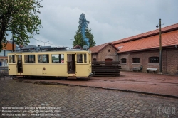 Viennaslide-05819961 Am 8. September 1887 wurde die mehrgleisige Nachbarschaftsbahnstrecke Schepdaal - Brüssel Ninoofsepoort in Betrieb genommen. Das Depot der Linie befindet sich in Schepdaal . Dieses Depot wurde ab dem 5. Mai 1962 als Nationalmuseum für die Nachbarschaftsbahnen genutzt. Bis 1968 diente das Depot noch als Straßenbahndepot für die Strecke Brüssel - Ninove (Linie Ni). Diese Straßenbahnlinie wurde am 21. Februar 1970 eingestellt.
1993 wurde das gesamte Gelände (Bahnhofsgebäude und Schuppen) geschützt. Das Museum wurde von Freiwilligen verwaltet und 1999 wegen Renovierungsarbeiten geschlossen. Zehn Jahre später, am 1. Juli 2009, wurde das Museum von der gemeinnützigen Organisation 