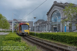 Viennaslide-05861901 Charleroi, Metro vor dem Bahnhof - Charleroi Metro in Front of Station Building