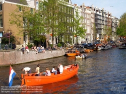 Viennaslide-05913002 Koninginnedag (deutsch Königinnentag) ist Nationalfeiertag in den Niederlanden, der jährlich am 30. April gefeiert wird. An diesem Tag feiern die Niederländer den Geburtstag ihrer Königin.