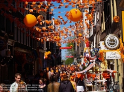 Viennaslide-05913010 Koninginnedag (deutsch Königinnentag) ist Nationalfeiertag in den Niederlanden, der jährlich am 30. April gefeiert wird. An diesem Tag feiern die Niederländer den Geburtstag ihrer Königin.