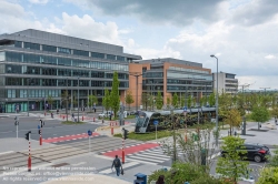 Viennaslide-05999127 Die Stater Tram (dt.: Städtische Straßenbahn) ist die Straßenbahn der luxemburgischen Hauptstadt Luxemburg, die am 10. Dezember 2017 eröffnet wurde. Die Straßenbahnlinie setzt Fahrzeuge des spanischen Unternehmens CAF (Construcciones y auxiliar de ferrocarriles), Urbos 3, ein.