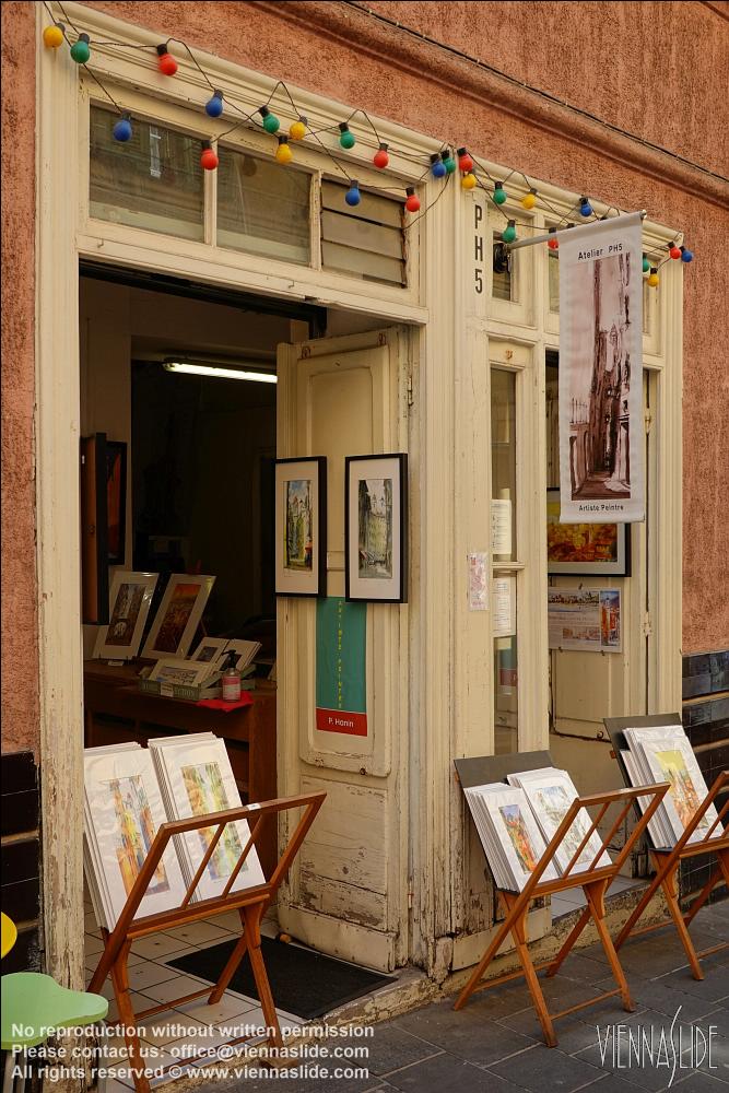 Viennaslide 05284136 jpg