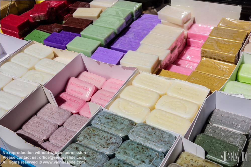 Viennaslide 05284216 jpg