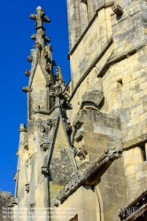 Viennaslide-05215126 Die Kirche Saint-Étienne-le-Vieux (Alte Stephanskirche) ist eine ehemalige römisch-katholische Kirche, die heute teilweise zerstört ist und sich in der Altstadt von Caen, Calvados, Frankreich, befindet.