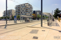 Viennaslide-05215820 Caen, Straßenbahnhaltestelle Cafe des Images - Caen, Tram Stop Cafe des Images